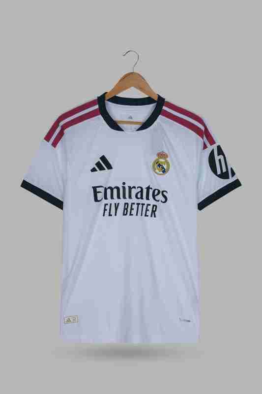 Real Madrid White Home Football Jersey 2025/26 – Premium Fan Edition